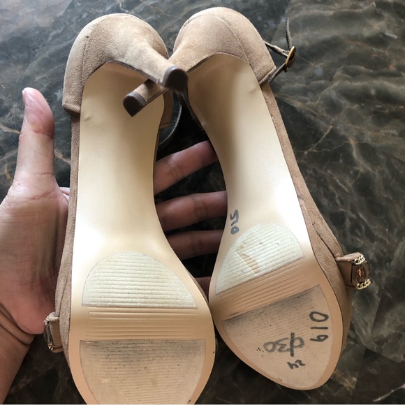 Carlos Santana High Heels - Picture 7 of 7